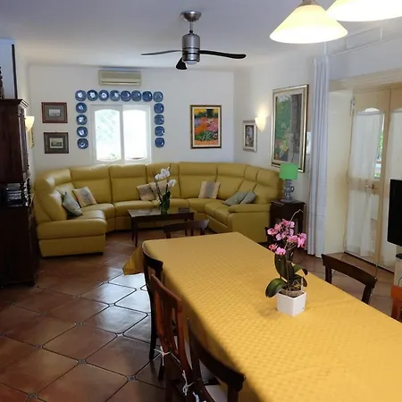 Villa Adriana Guesthouse Sorrento Couette-café