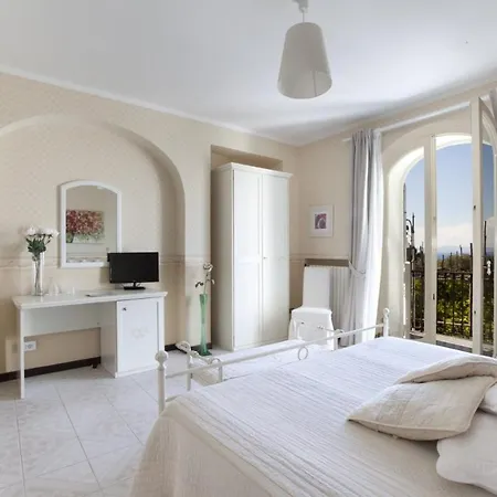 Villa Adriana Guesthouse Sorrento *